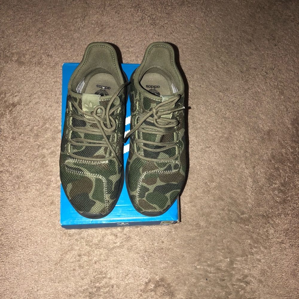Adidas tubular